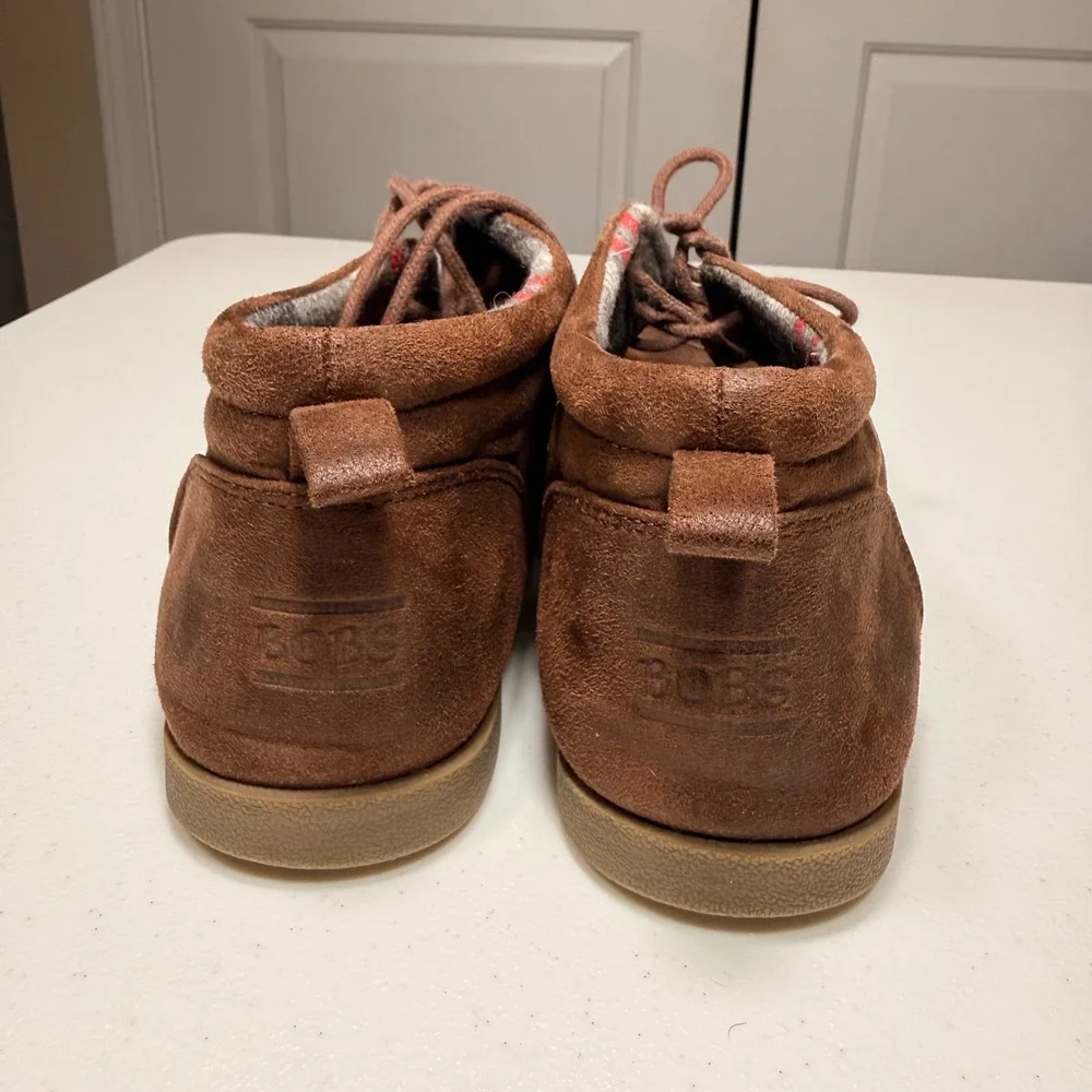 Skechers BOBS Brown Suede Chukka Boots Plaid Lined Lace Up Ankle Shoes Size 11